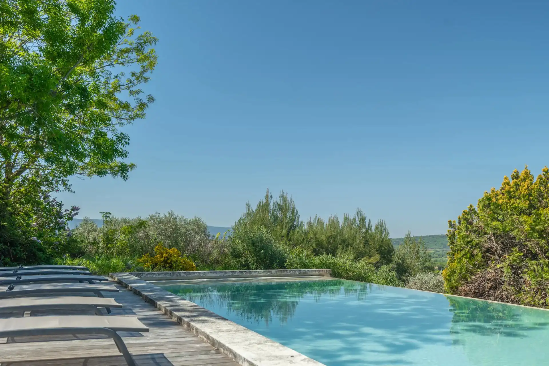 Propriétés de luxe à vendre à Roussillon
