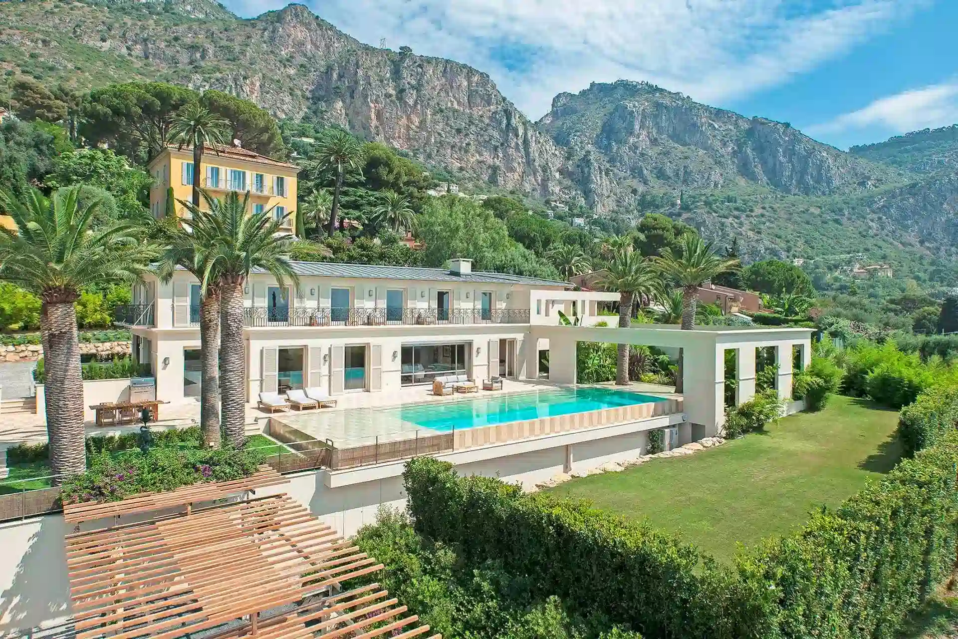 Villas contemporaines et propriétés d’architecte