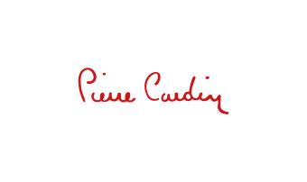 CÔTE D'AZUR : Pierre Cardin, son Palais Bulles en vente