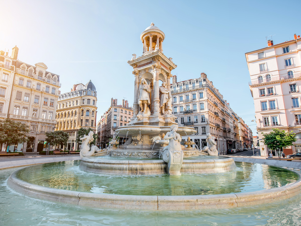 What are the most beautiful areas of Lyon?