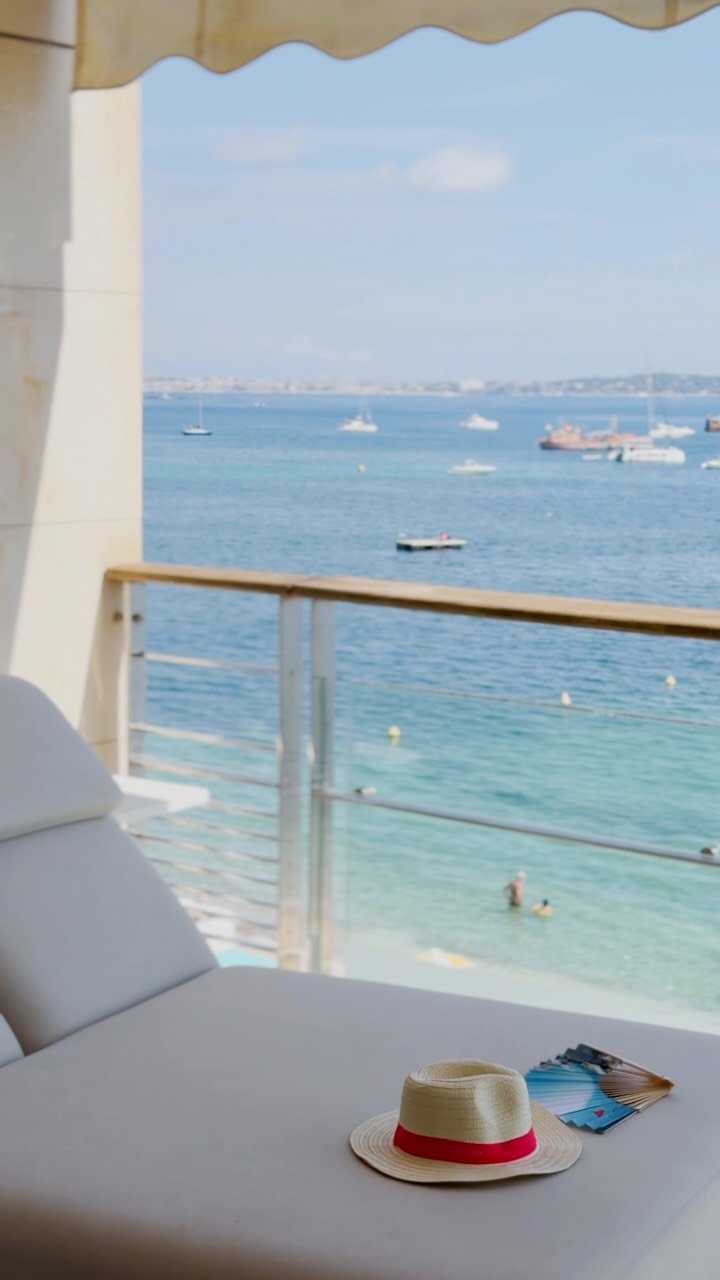 Step inside, and the sea comes with you.
Three ensuite bedrooms, each finished with quiet precision. A living space made...