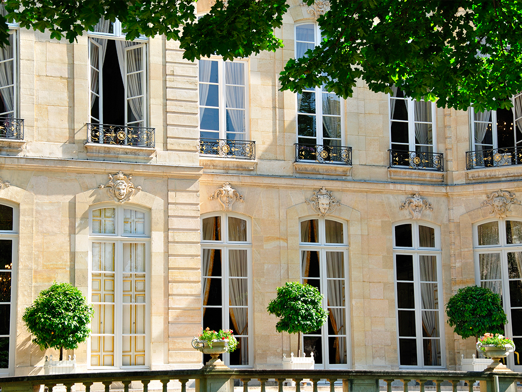 Les Merveilles Architecturales des Hôtels Particuliers