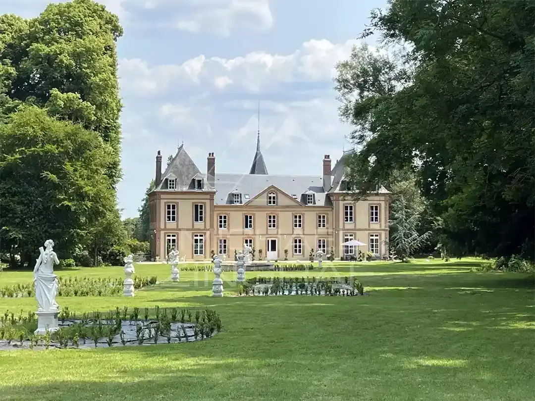 How to buy a castle in France?