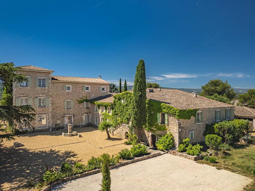 Où acheter une bastide provençale ?