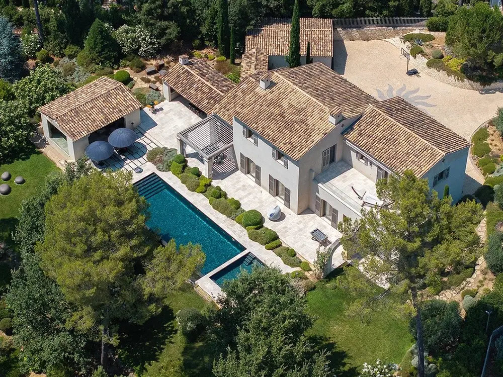 Propriété exceptionnelle au domaine de terre blanche