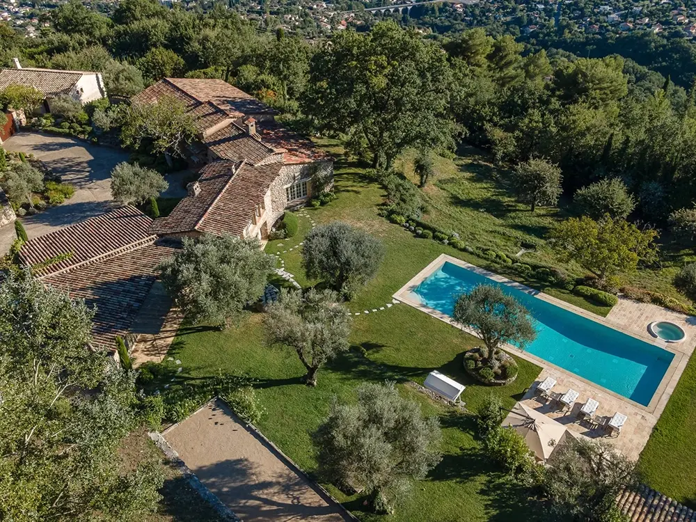 Sublime bergerie de l'architecte Robert Dallas à Vence