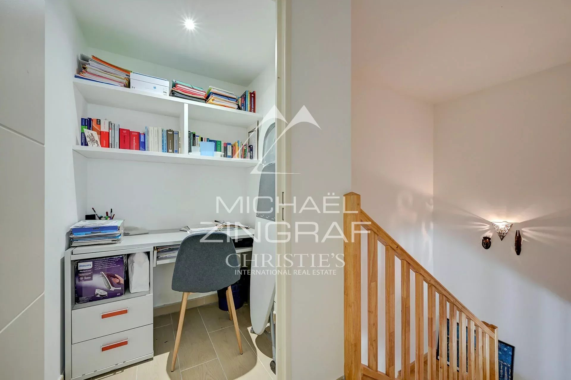 Recent residence - 2-bedroom duplex apartment