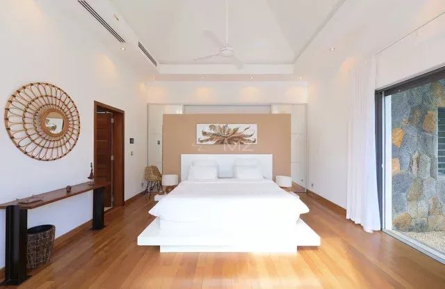 Luxury 4 bedroom Villa in Grand Bay