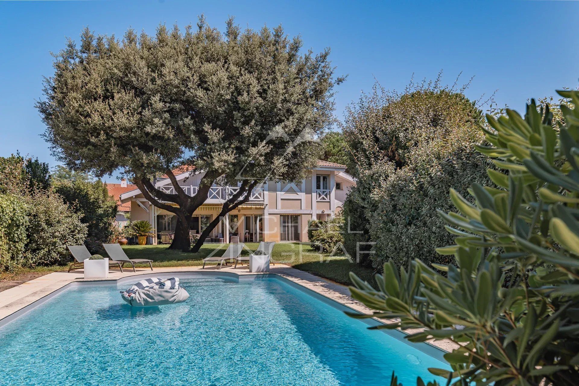 Élégante villa à quelques pas de la plage