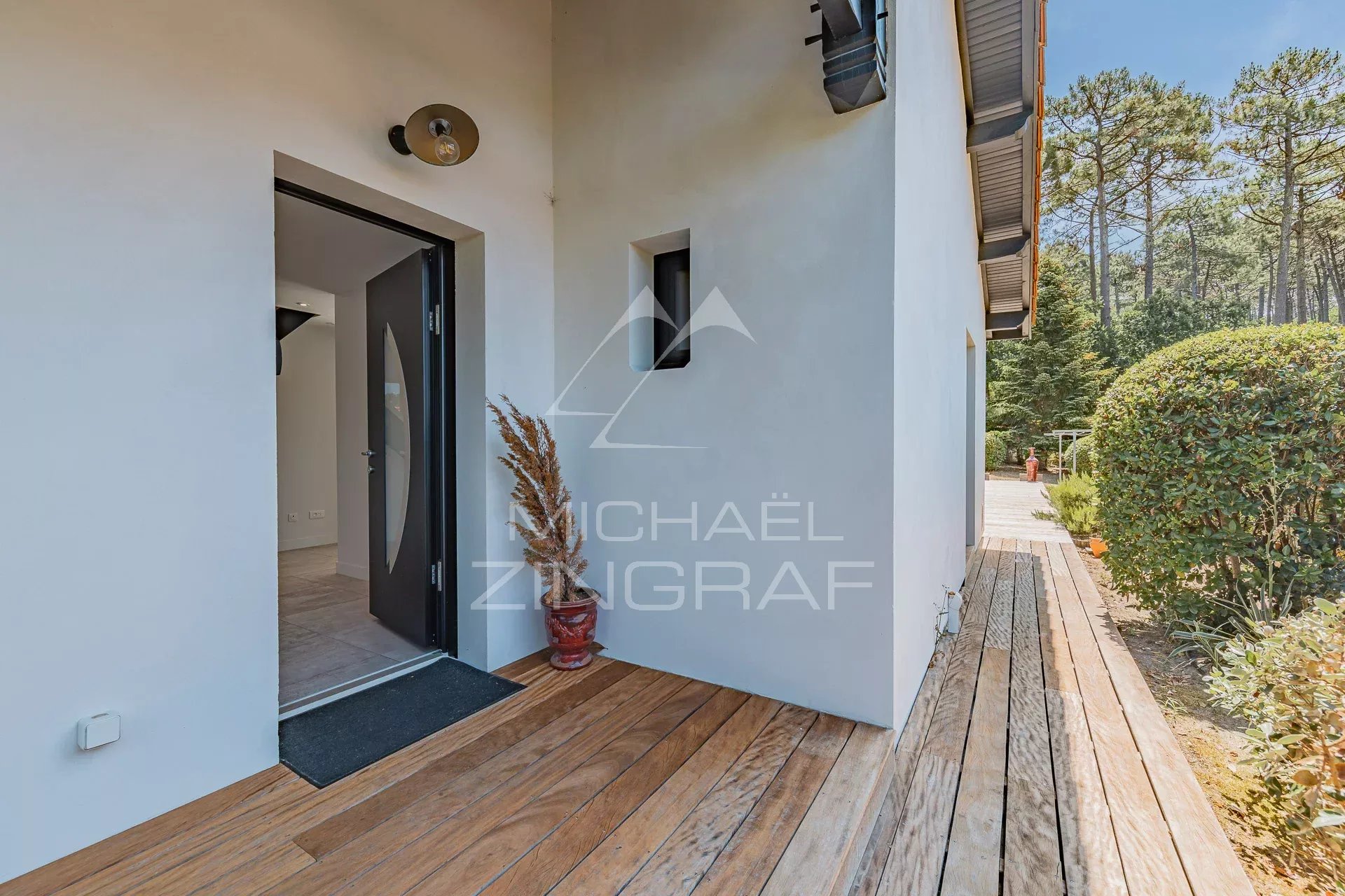 Pyla-sur-Mer – House with Swimming Pool