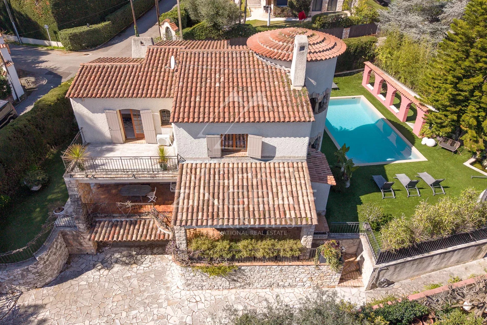 Cap d’Antibes – Villa mit Meerblick und ruhiger Lage