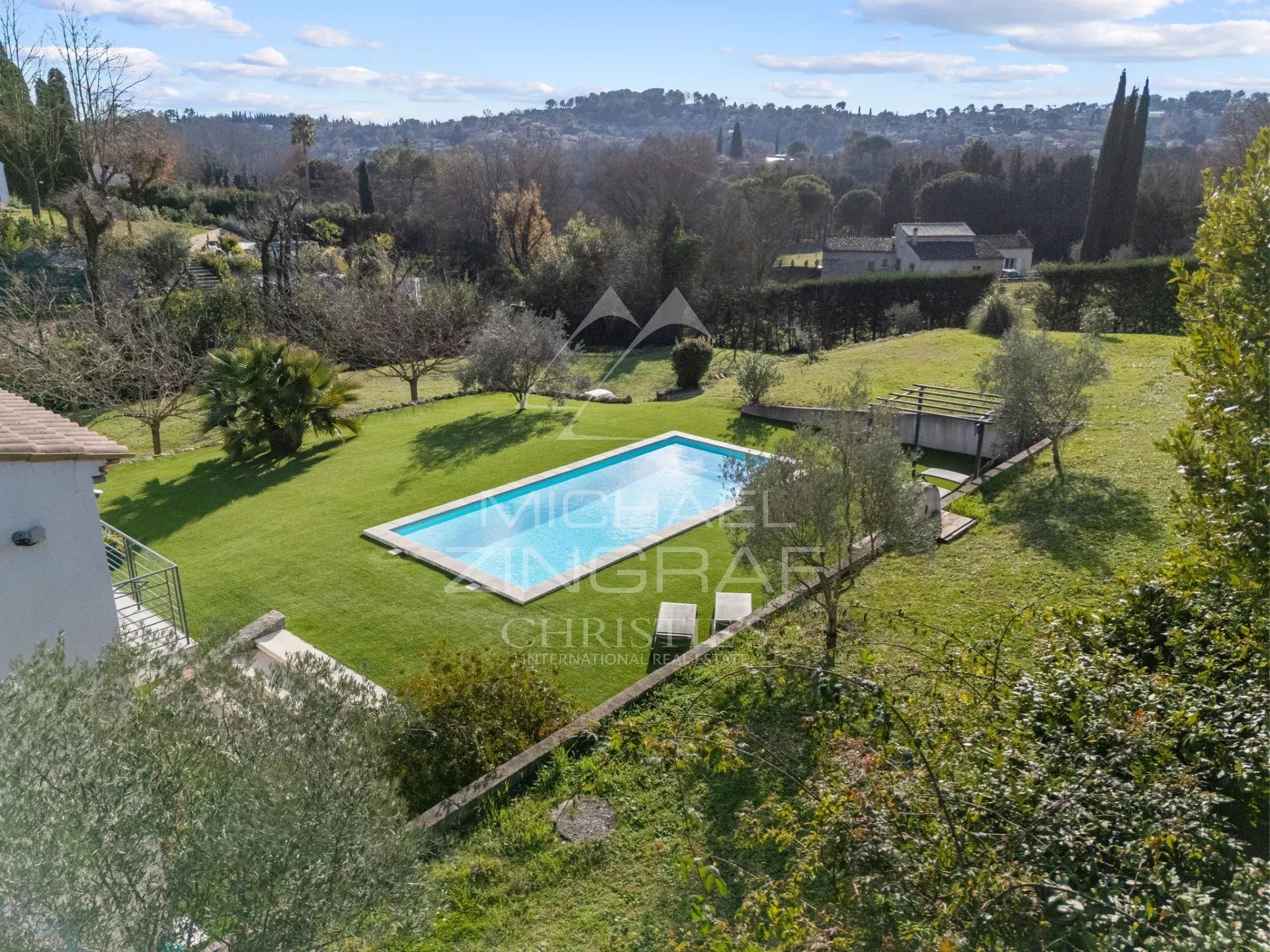 Wunderschöne moderne Bastide in absoluter Ruhe