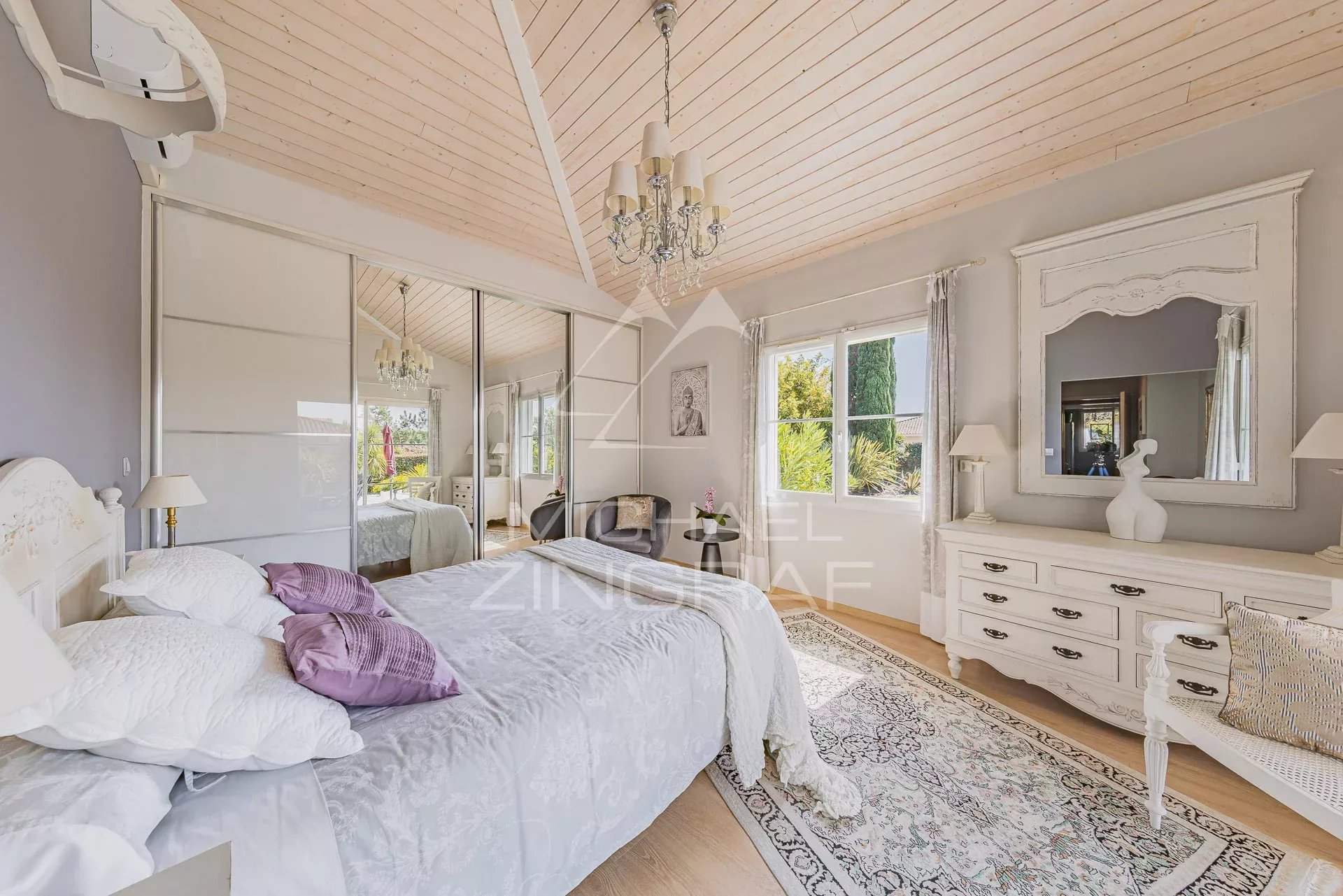 Villa familiale - Harmonie et douceur de vivre au Port du Rocher