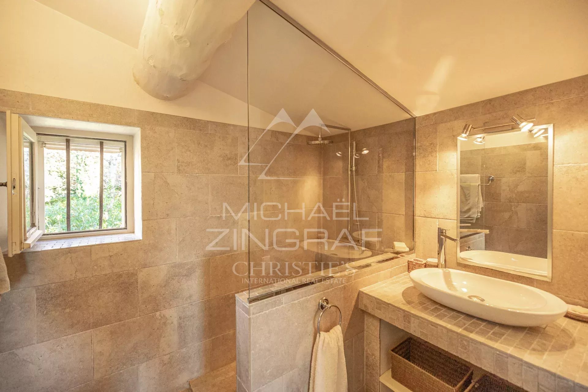 Gordes - Charming holiday home close to the village