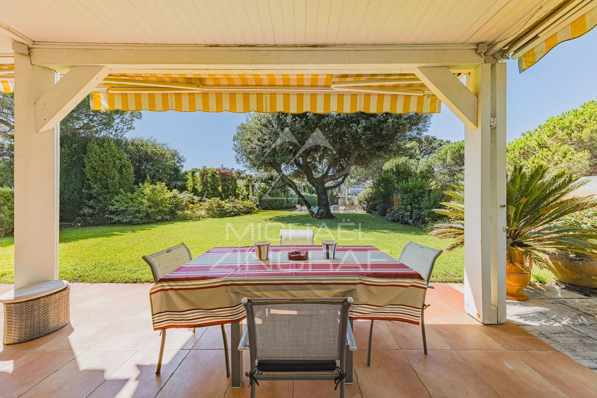 Élégante villa à quelques pas de la plage