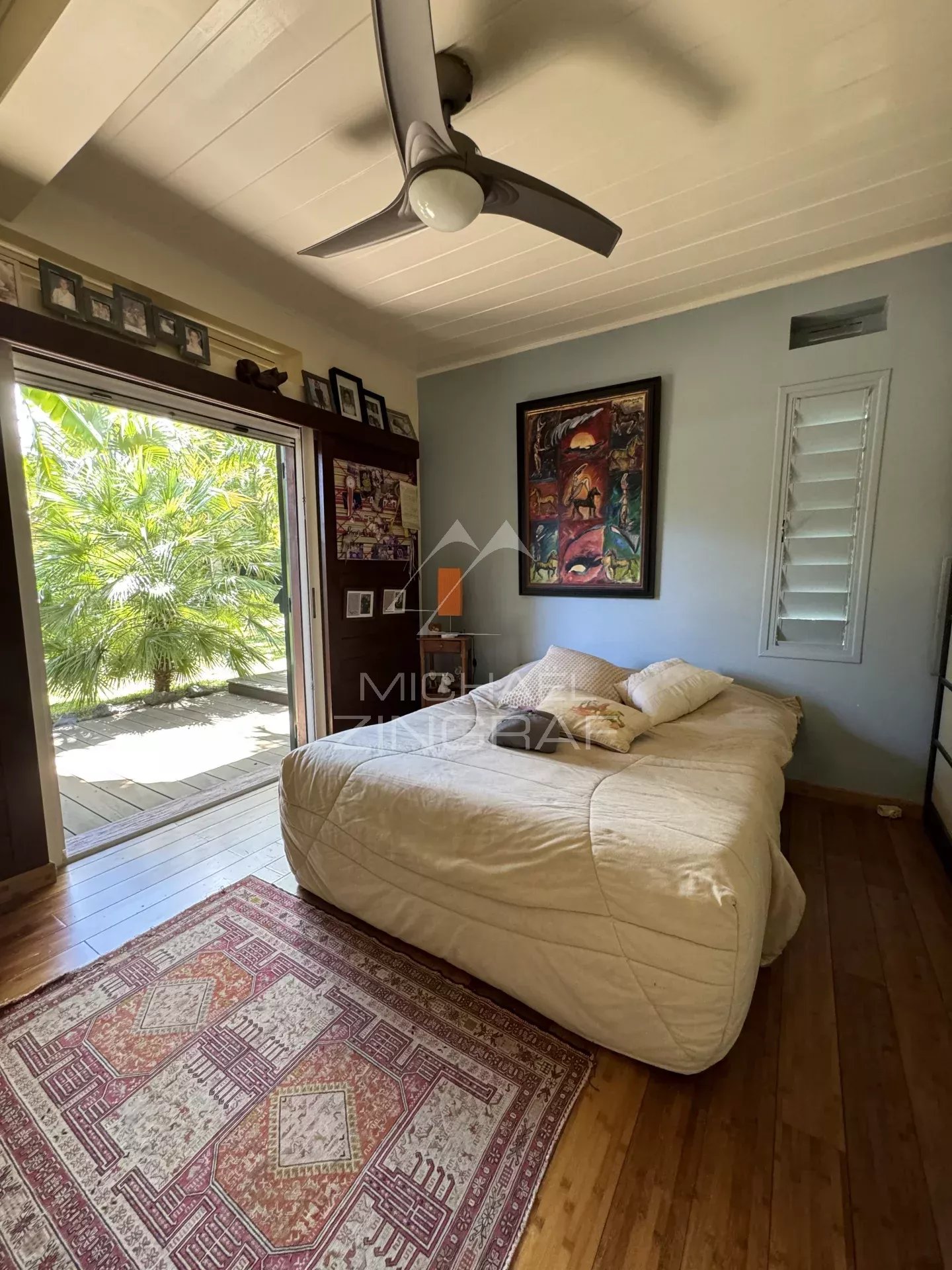 Exceptional Villa in a Secure Estate in Saint-Gilles-les-Bains