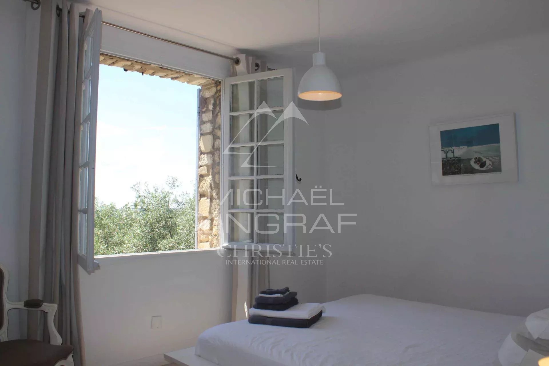 Gordes - Beautiful vacation home overlooking the Luberon