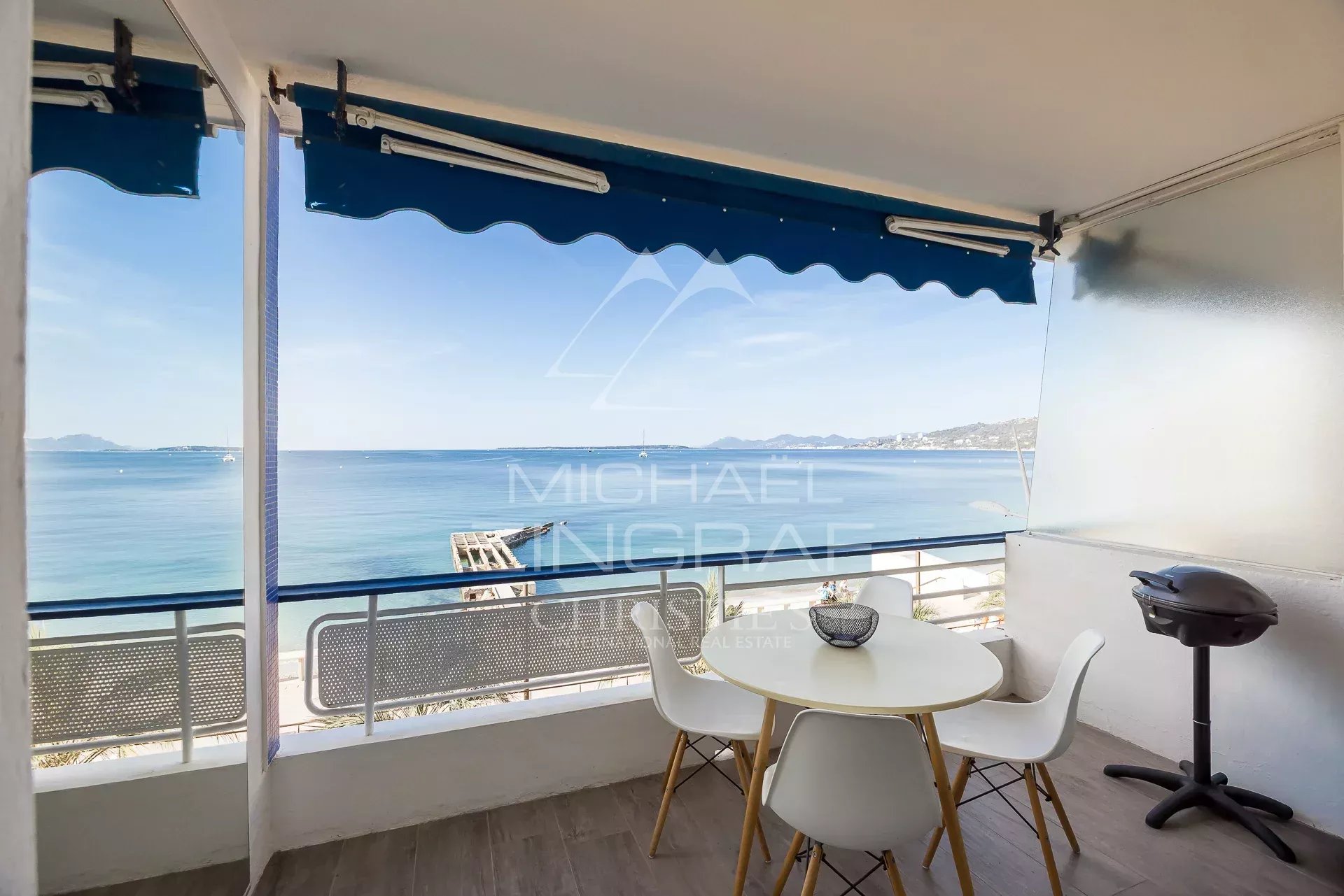 Exclusivité : Vue mer d’exception : un 2 pièces d’exception à Juan-les-Pins