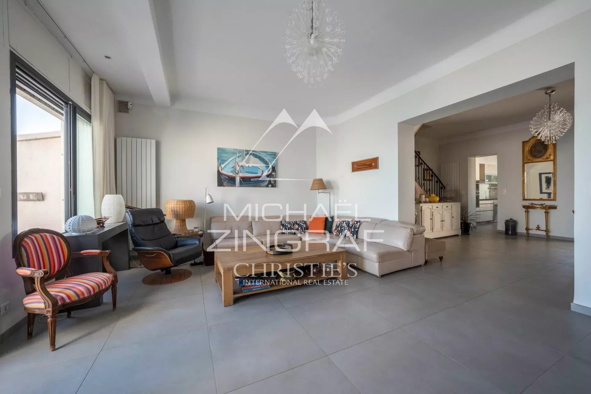 Waterfront house with pool, Montredon, Marseille 8th arrondissement