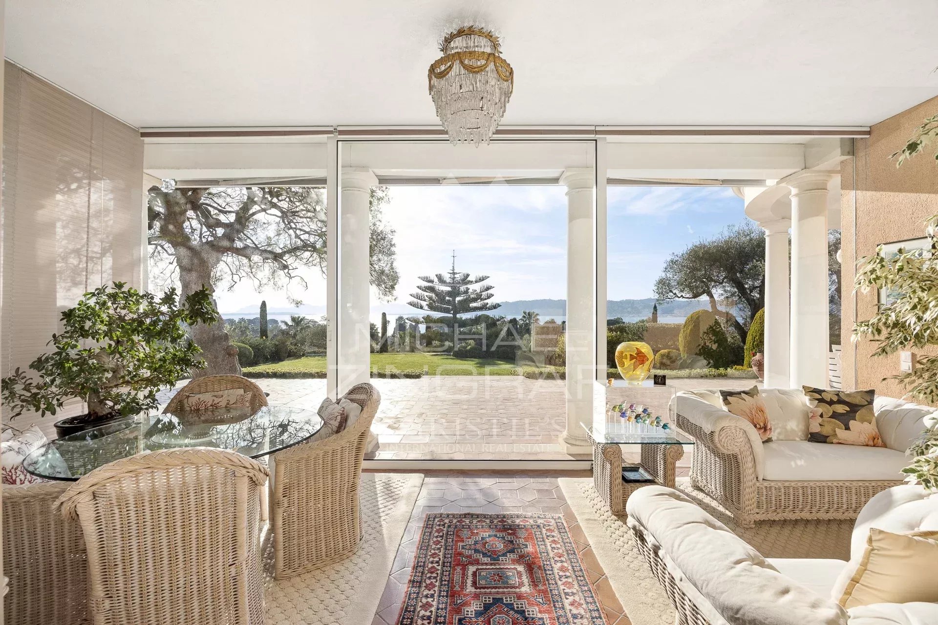 Bella Vista – An Exceptional Signature on the Cap d’Antibes