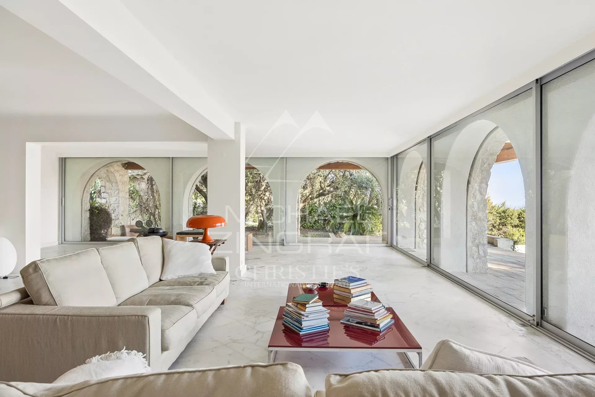 Villa d’exception avec vue mer panoramique dans le Domaine des Hauts de Saint-Paul