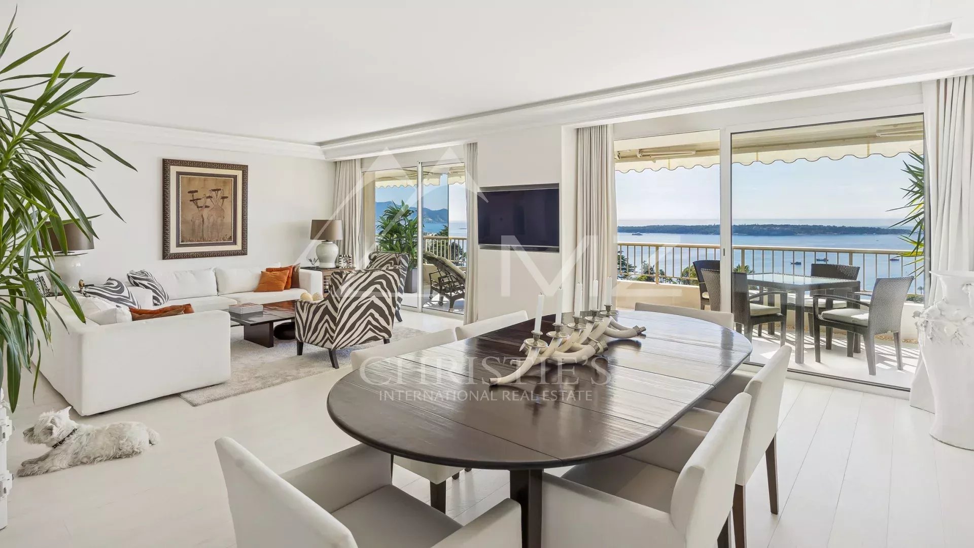 Exceptional apartment in a luxury residence