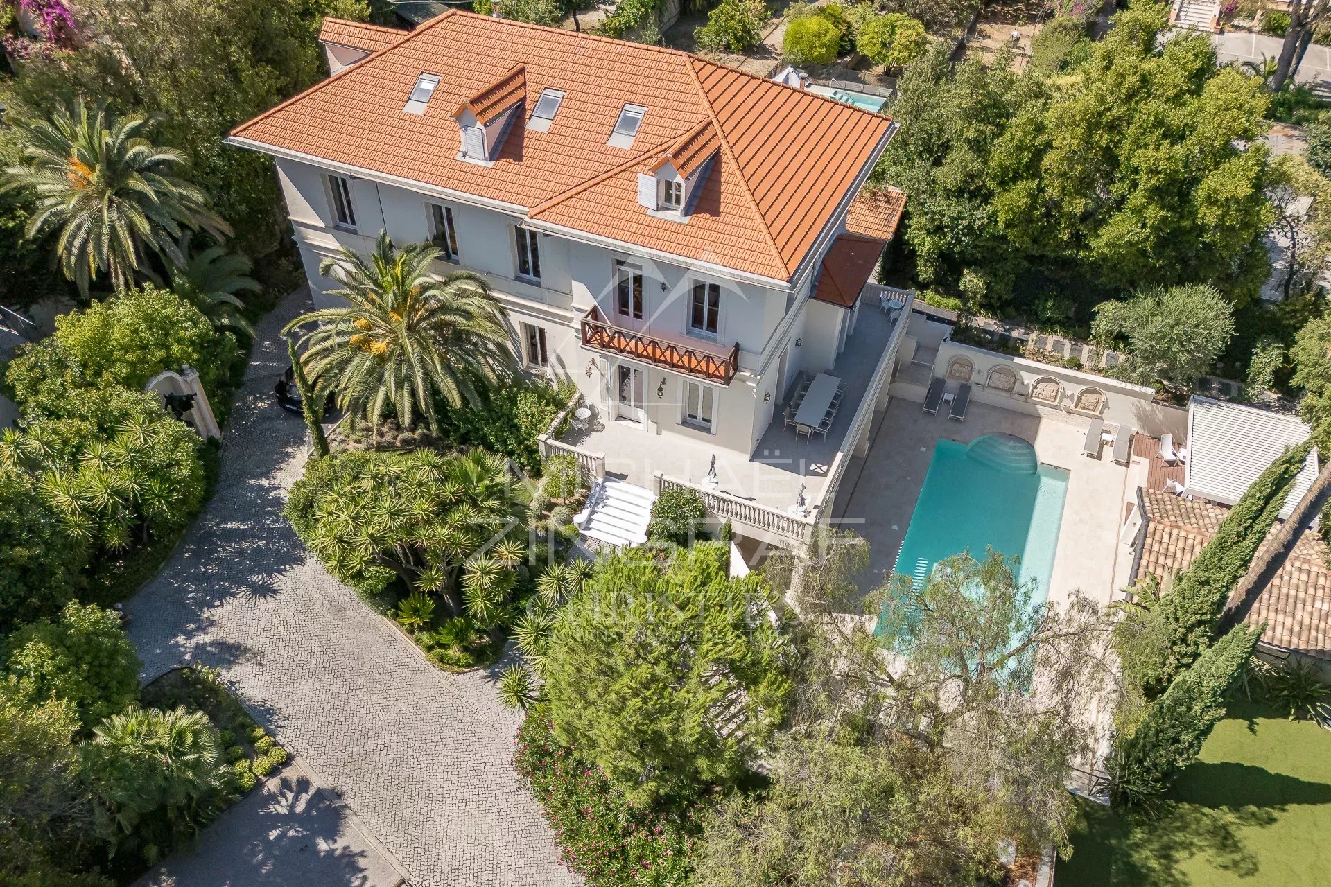 Rare -  Cannes - à pied de la Croisette - Villa Belle Époque en parfait état
