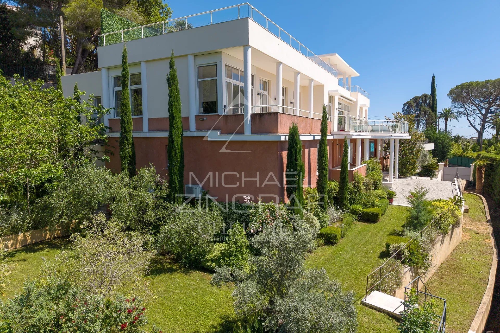 Cannes - Somptueuse villa neuve