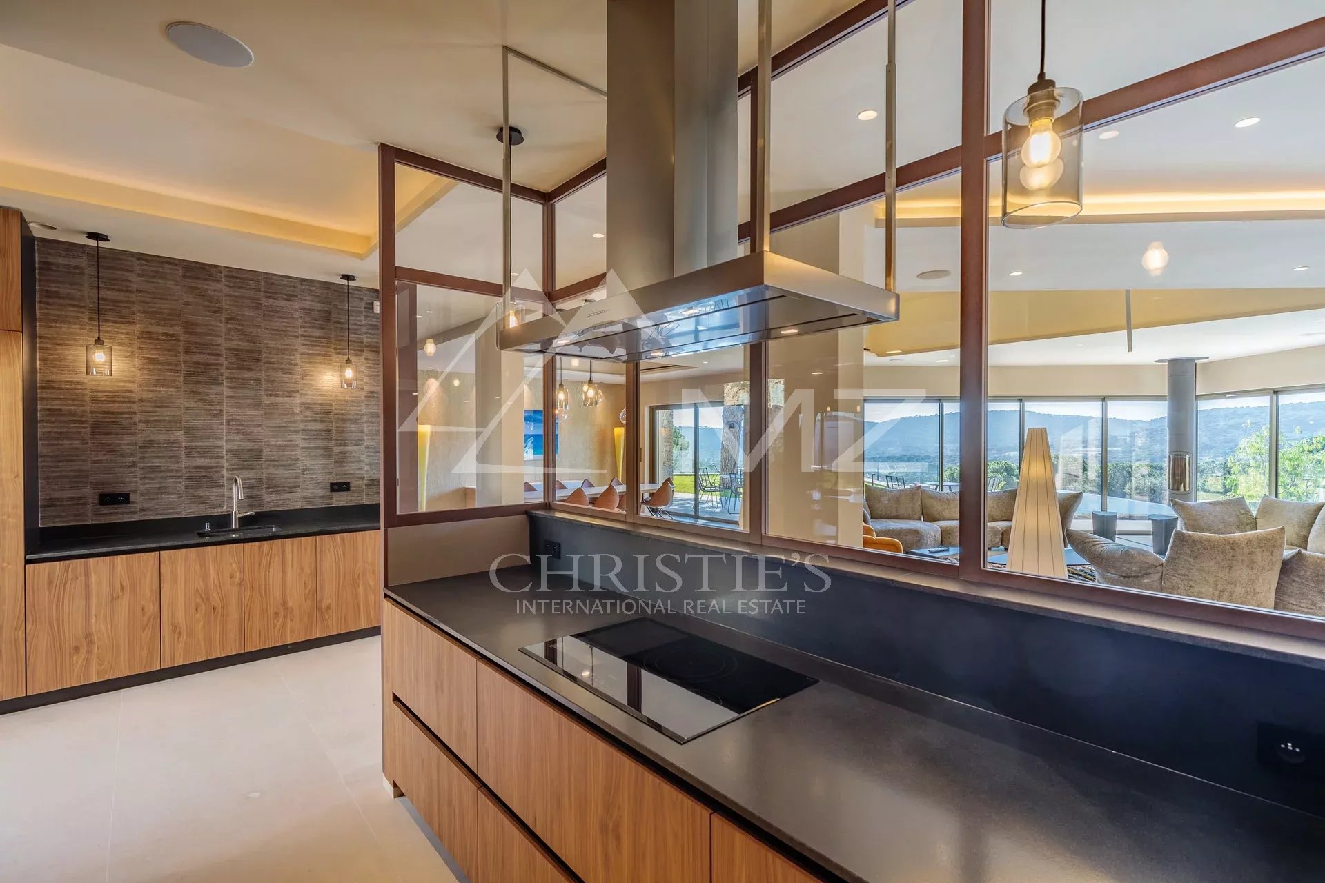 Ramatuelle - Propriété d’exception, vue panoramique, prestations haut de gamme