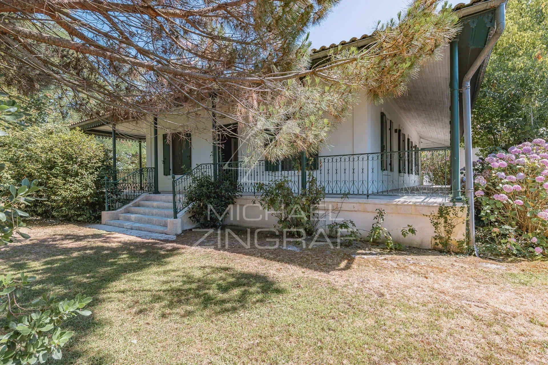 La Hume – An exceptional estate with direct access to the Arcachon Bay