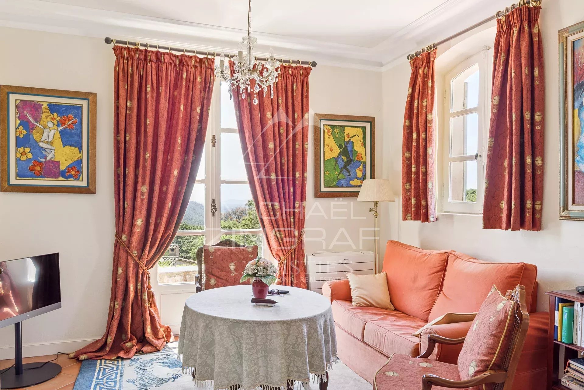 Vence: Charmante Villa im provenzalischen Stil mit Meerblick