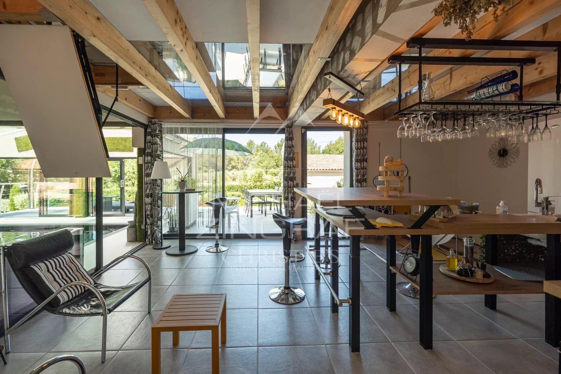 Exceptional Contemporary Villa in the Heart of Nature