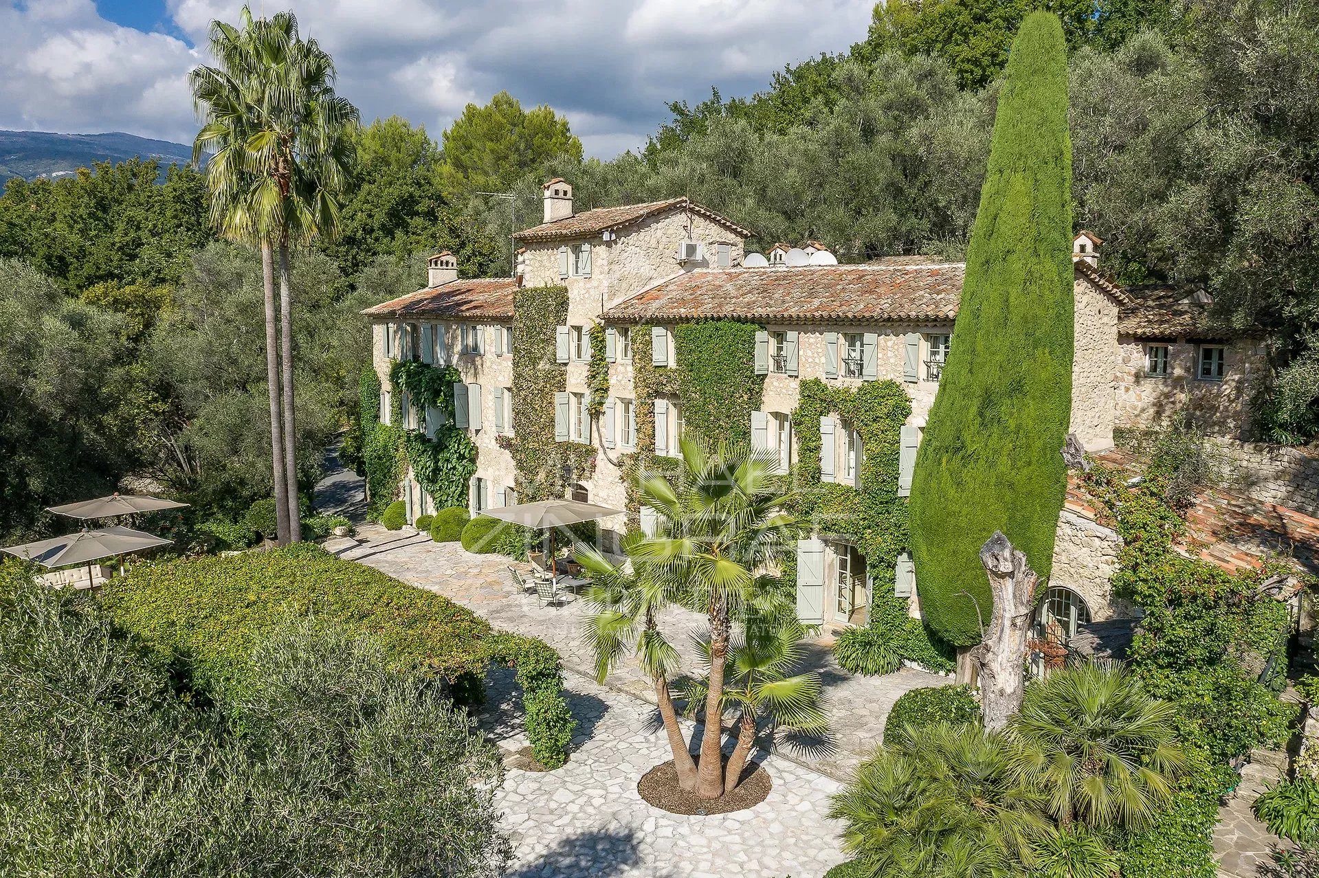 Authentique propriété provençale