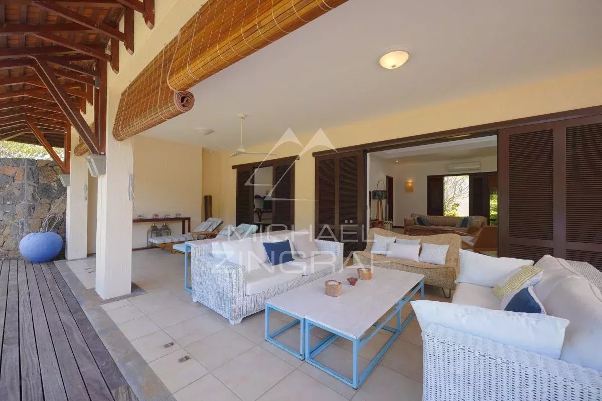 TAMARIN: Villa d'exception sur un domaine de golf