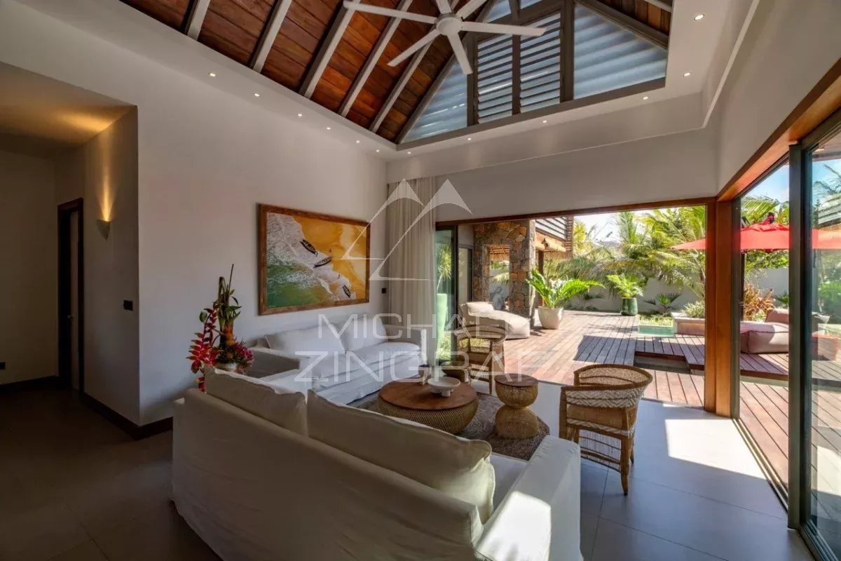 Luxury 4-Bedroom Balinese-Style Villa | Near Grand Baie