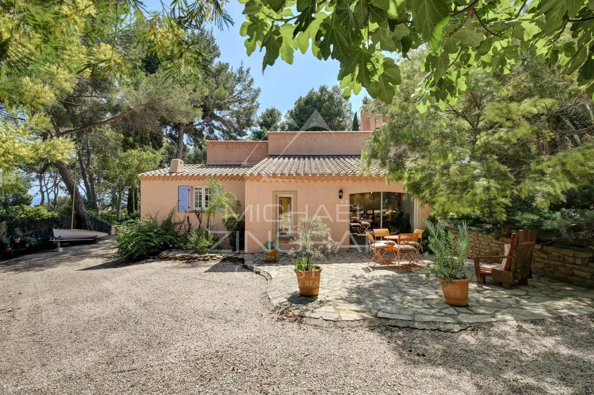 Villa sur les hauteur de La Ciotat avec piscine