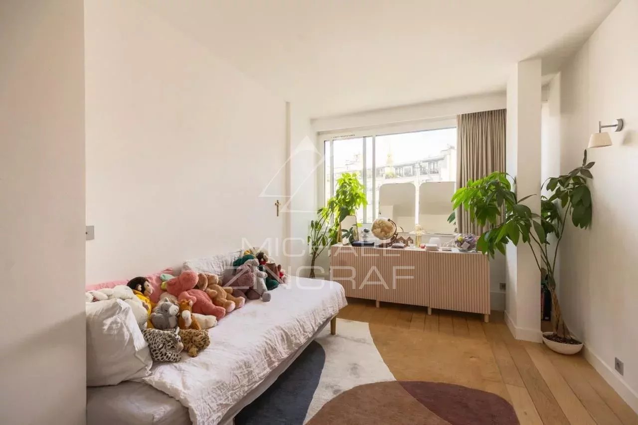 A vendre - Paris 7ème - 3 Chambres - Parfait état