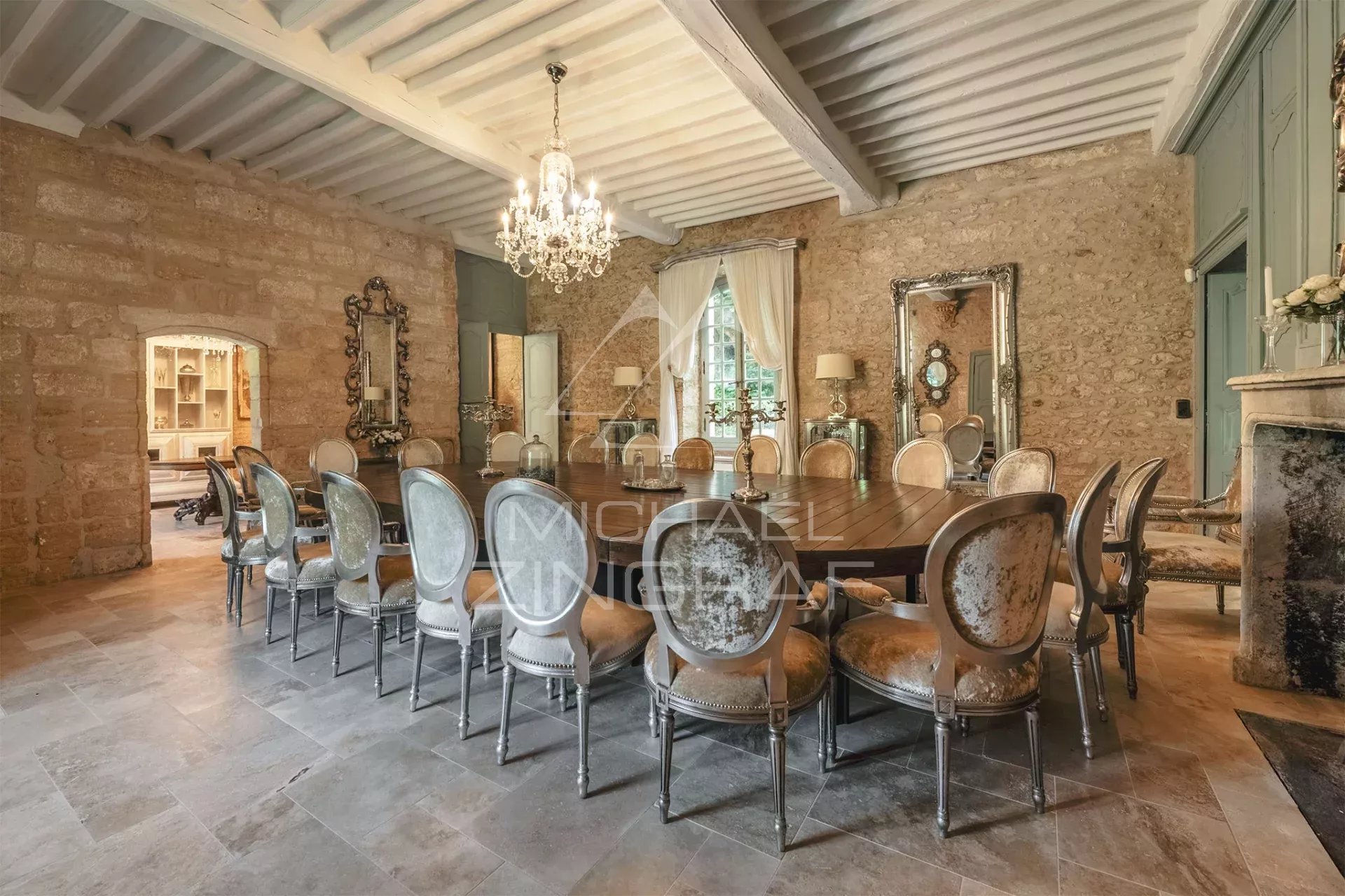 Außergewöhnliches Anwesen im grünen Périgord