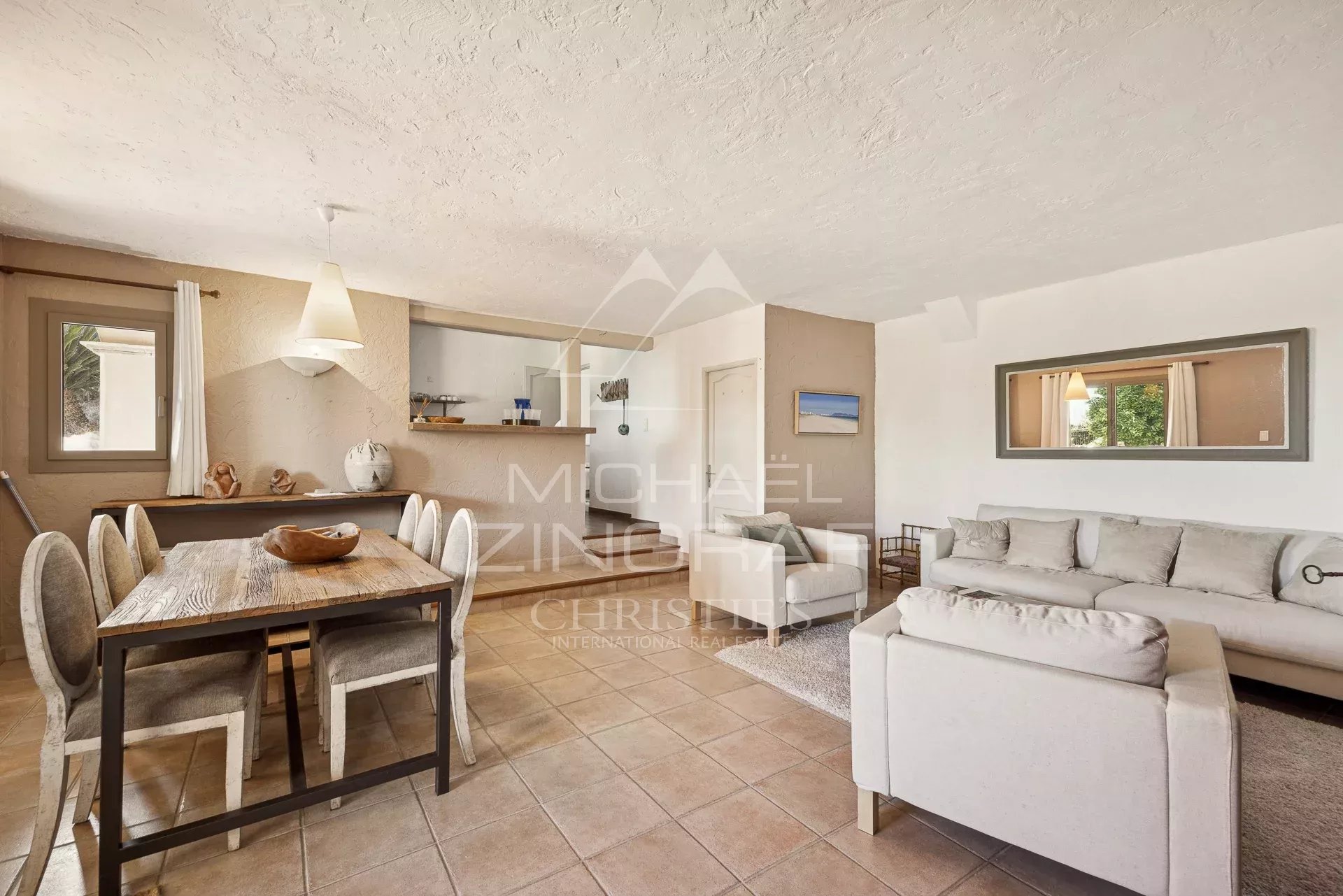 Arrière-Pays Cannois - Villa provençale au calme - 5 chambres