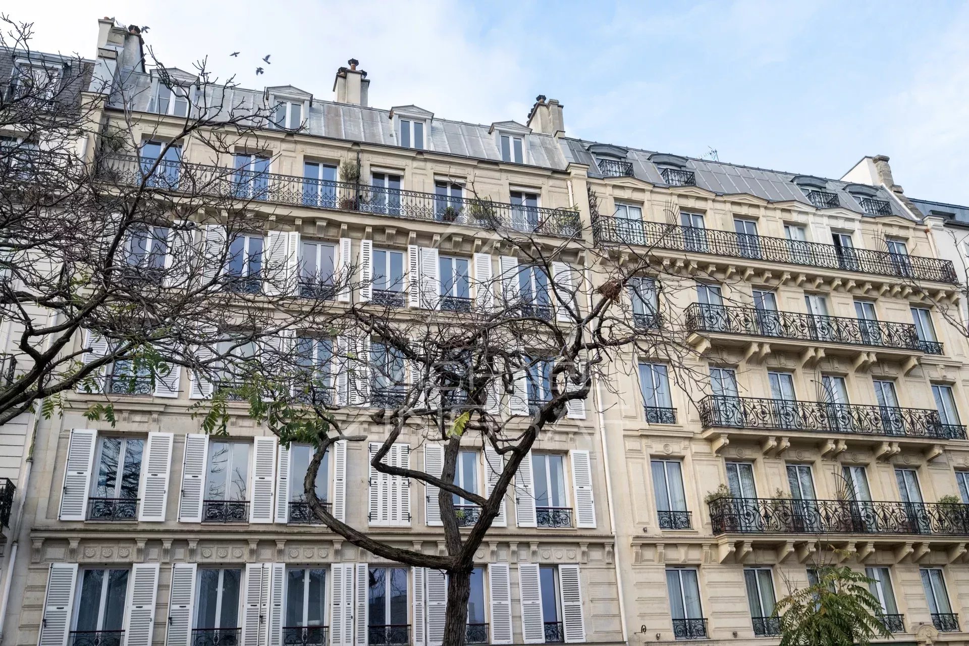 A VENDRE - Appartement 1 chambre - Boulevard Saint Marcel - Paris V