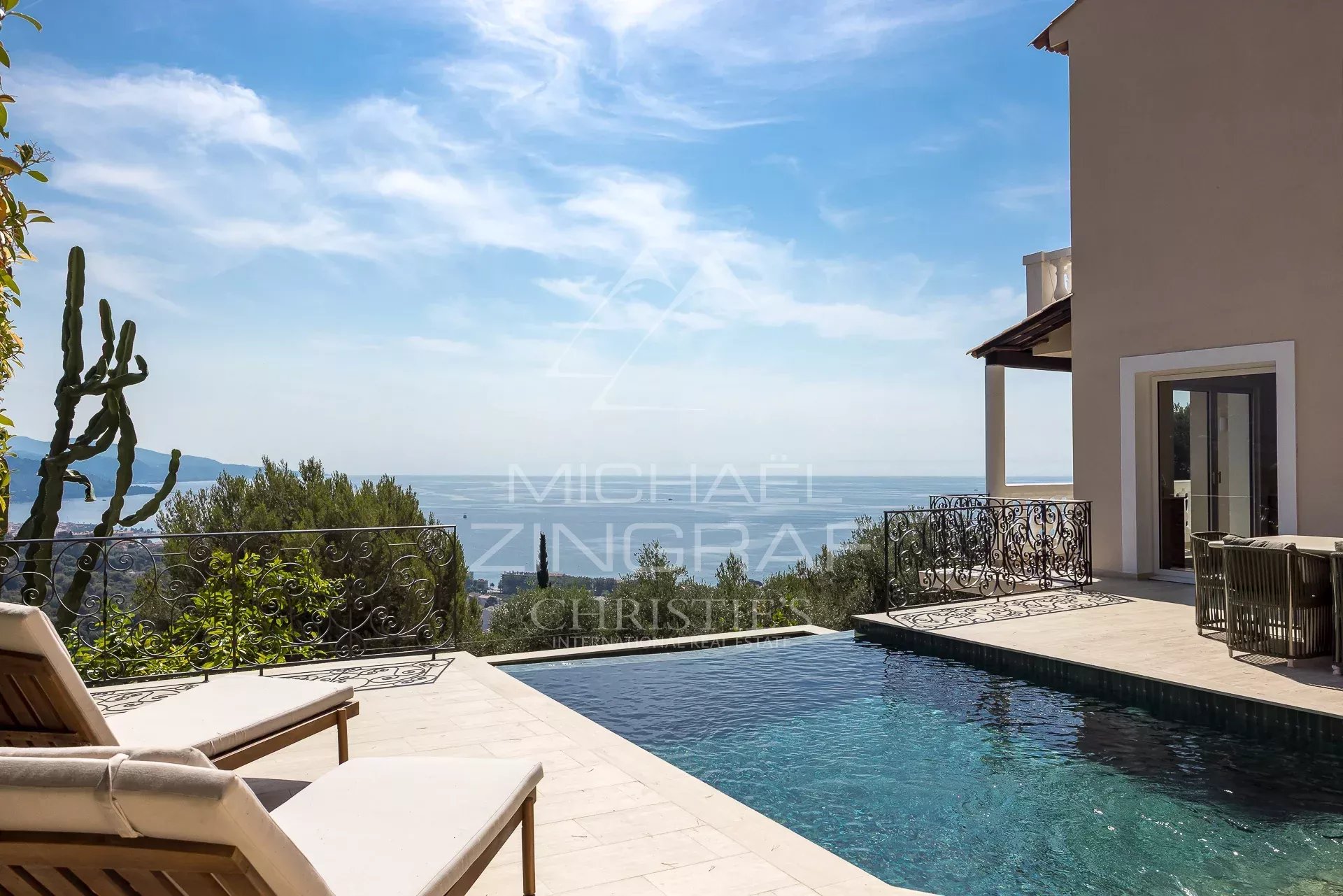 ROQUEBRUNE-CAP-MARTIN – PANORAMIC SEA VIEW