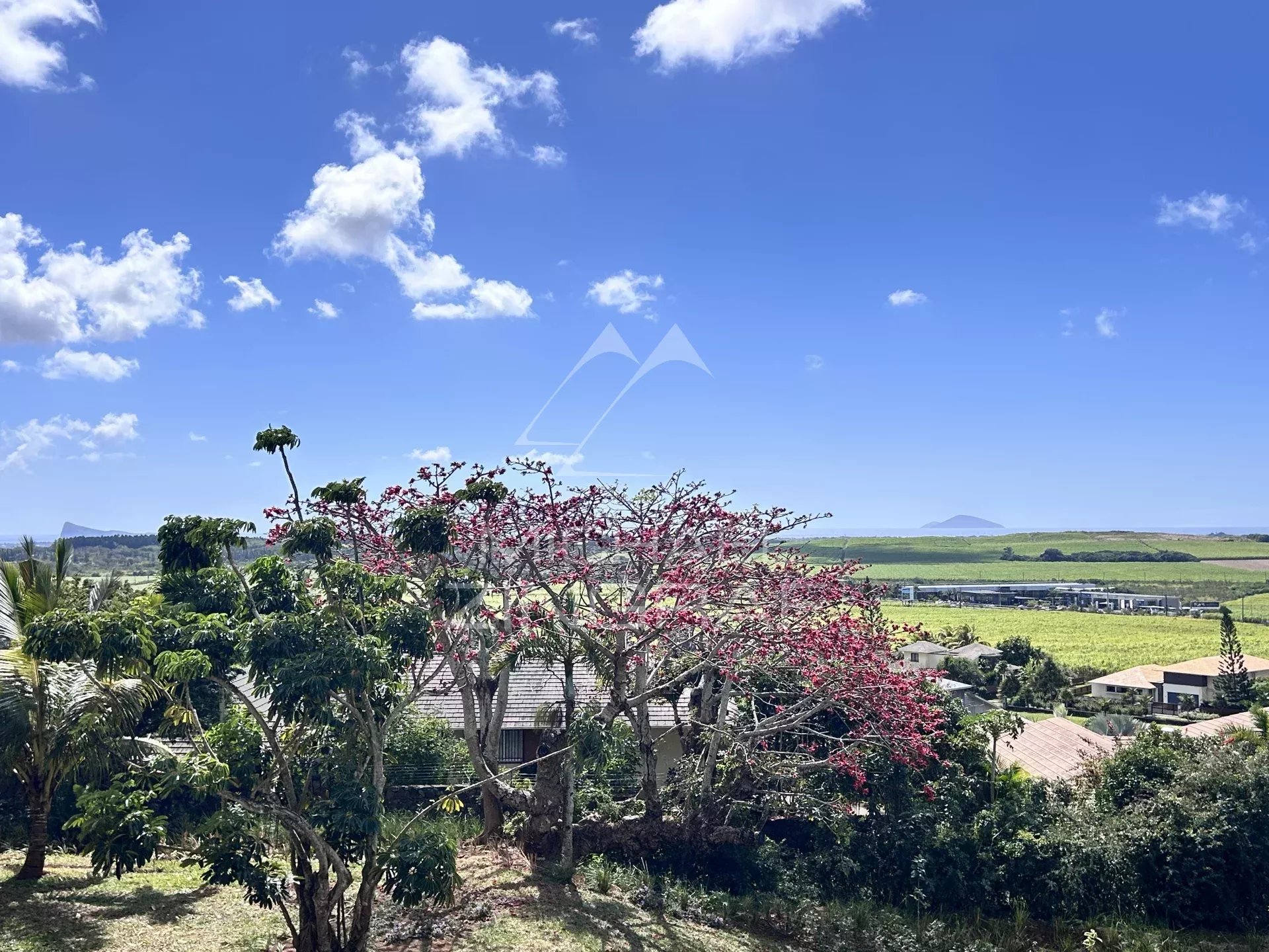 4 bedroom Apartment in Belle Vue