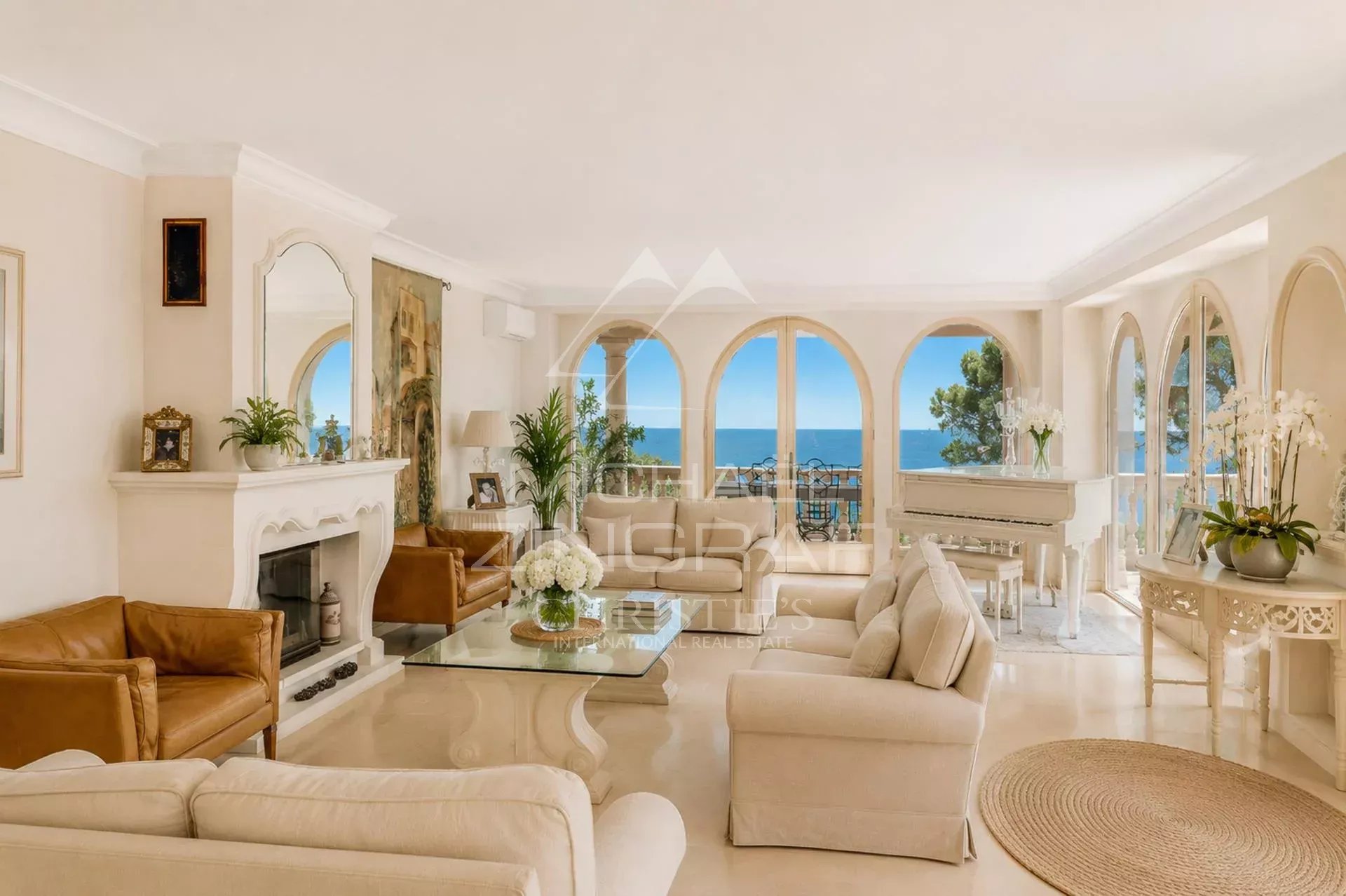 Luxury villa in an exclusive setting in Sainte-Maxime
