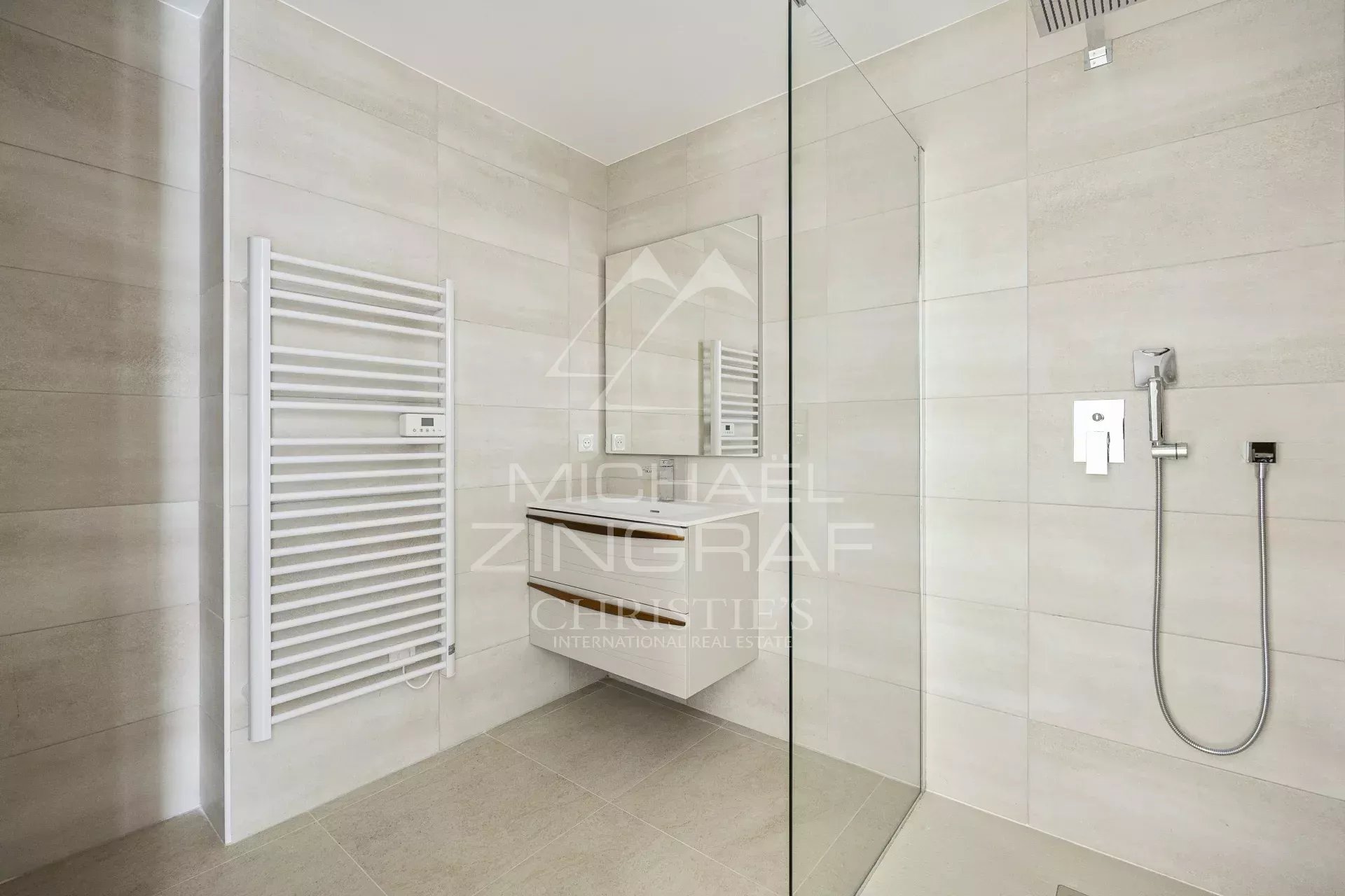 Saint-Raphaël - New apartment in a sought-after neighborhood