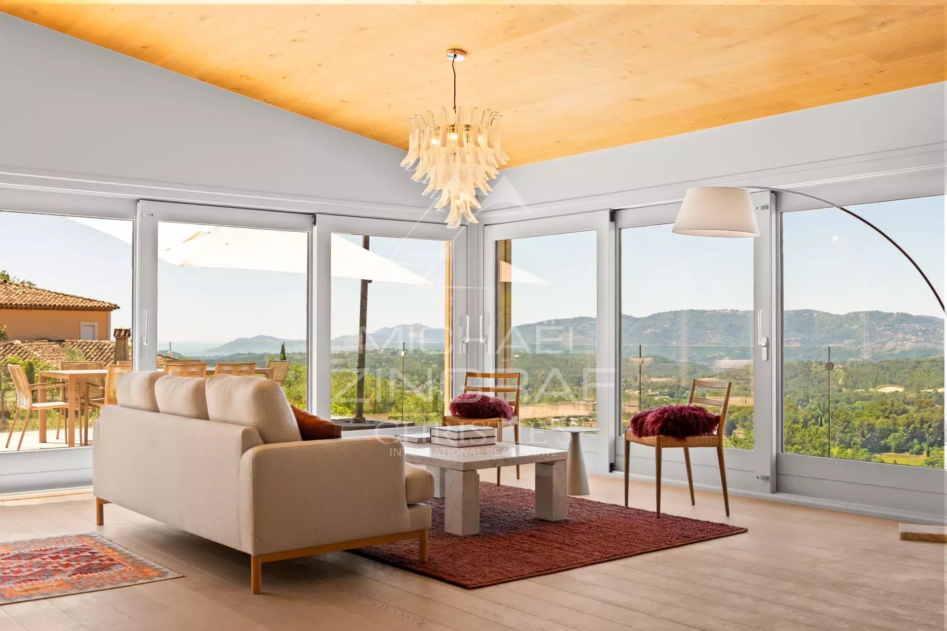 Proche Valbonne - Villa contemporaine avec vue panoramique - 4 chambres