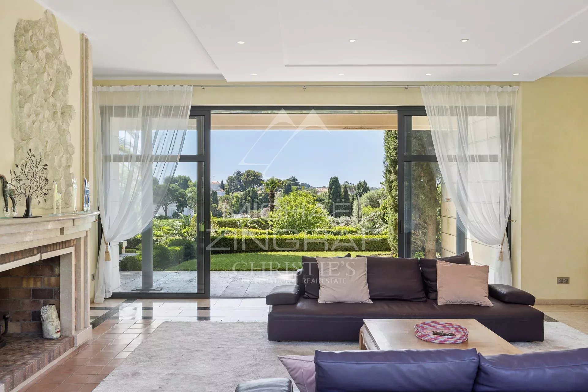 Cap d’Antibes – Zeitgenössische Eleganz in einer privaten und gesicherten Domäne