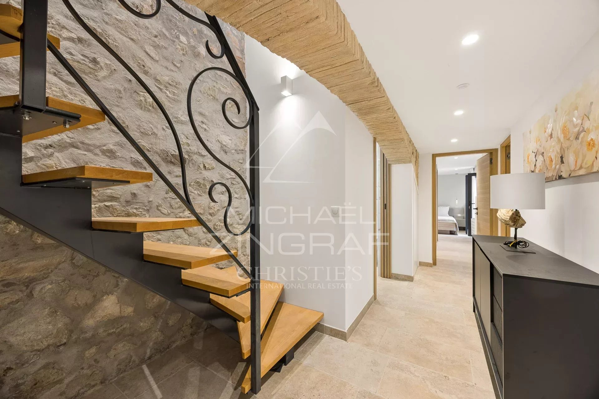 Duplex de charme au cœur du Vieil Antibes