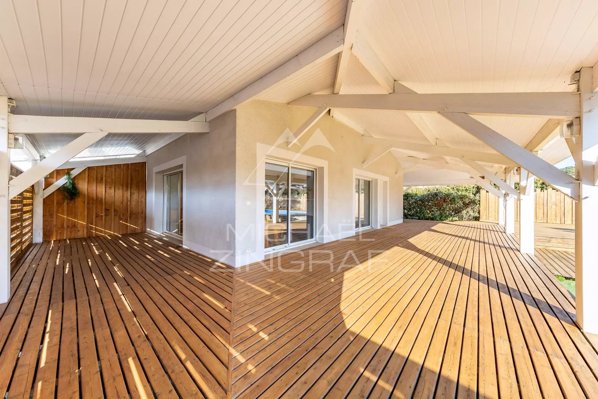 Gujan-Mestras - Chante Cigale