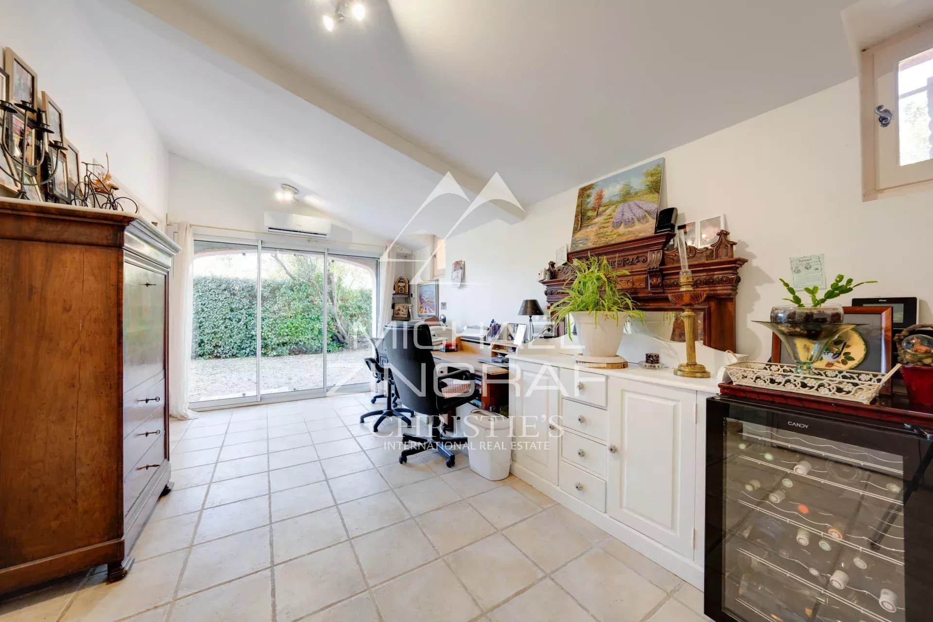 Neoprovenzalisches Haus im Herzen der Provence