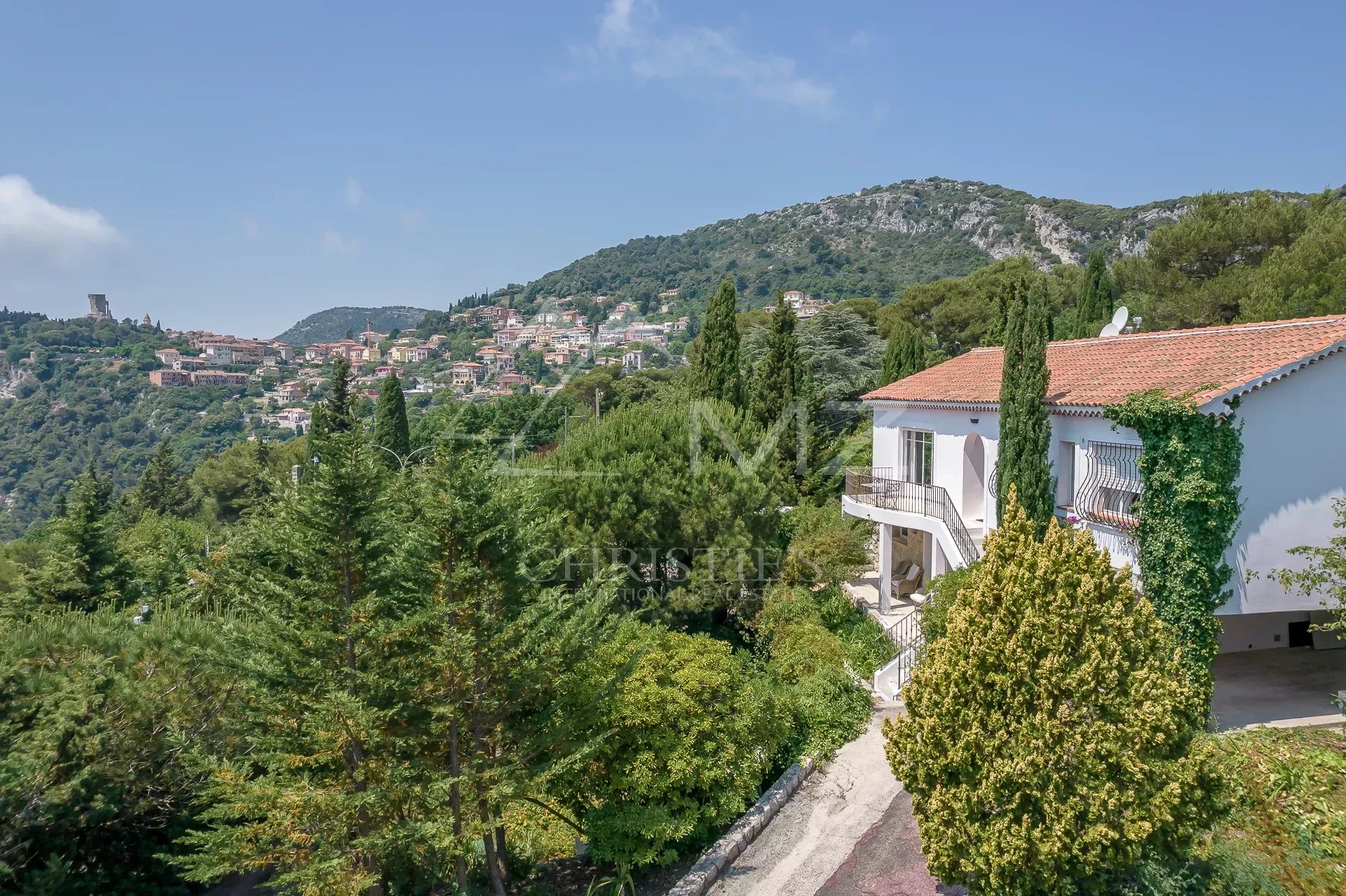 Nahe Monaco - Provenzalisches Landhaus mit Panorama-Meerblick